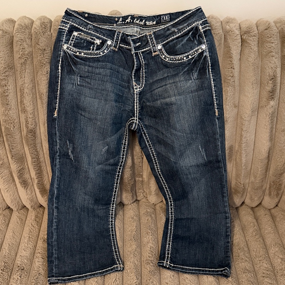 L.A. Idol Dark Blue Cropped Jeans with Contrast Stitching